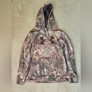 Under Armour Realtree Hoodie, Size Large